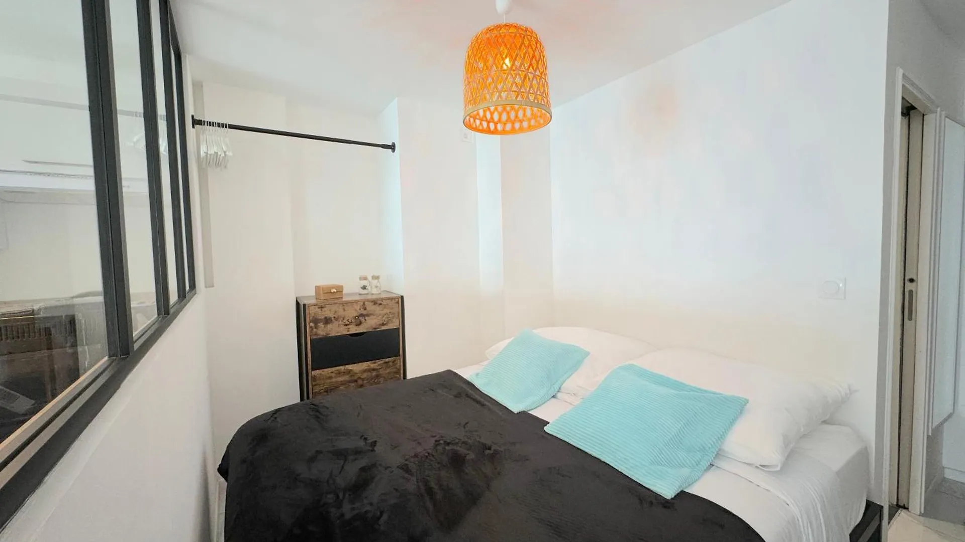 Ravissant T1 Au Bord De L'Eau Juan Les Pins Apartment Antibes 0*,